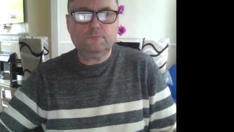 Snapshot of wobble444 chatting on February 2025 10:34:01 AM wobble444 online show from February 2025 10:34:01 AM