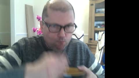 Snapshot of wobble444 chatting on February 2025 09:13:02 AM wobble444 online show from February 2025 09:13:02 AM