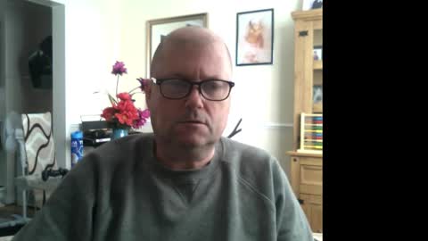 Snapshot of wobble444 chatting on September 2025 08:29:01 AM wobble444 online show from September 2025 08:29:01 AM