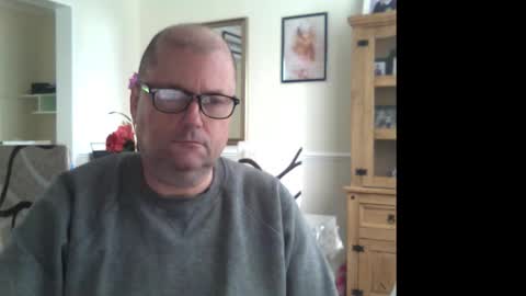 Snapshot of wobble444 chatting on October 2025 09:48:02 AM wobble444 online show from October 2025 09:48:02 AM