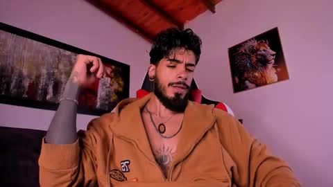 Snapshot of wolferatus chatting on December 2025 09:19:02 PM wolferatus online show from December 2025 09:19:02 PM