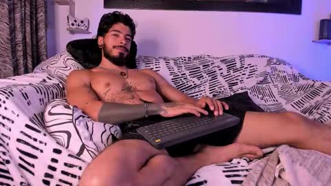 Snapshot of wolferatus chatting on December 2025 04:24:01 PM wolferatus online show from December 2025 04:24:01 PM