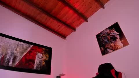 Snapshot of wolferatus chatting on February 2026 08:24:02 PM wolferatus online show from February 2026 08:24:02 PM