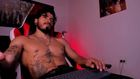 Snapshot of wolferatus chatting on April 2026 11:09:01 PM wolferatus online show from April 2026 11:09:01 PM