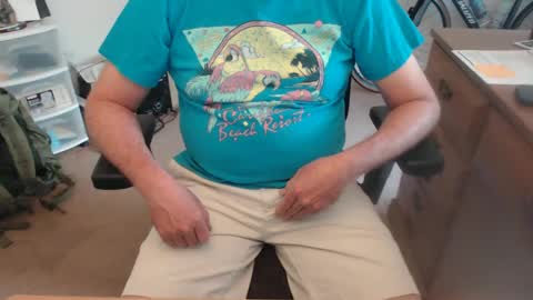 wolfie0717 online show from September 2025 12:16:01 AM