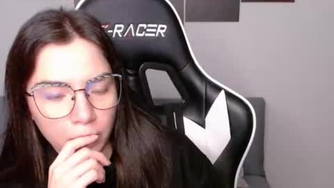 Alex online show from March 2026 02:50:01 AM