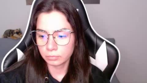Alex online show from April 2026 02:14:02 AM