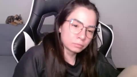Alex online show from May 2026 02:09:02 AM