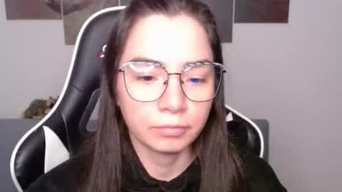 Alex online show from June 2026 01:39:01 AM