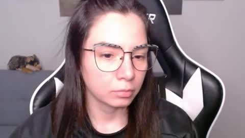 Alex online show from June 2026 02:22:02 AM