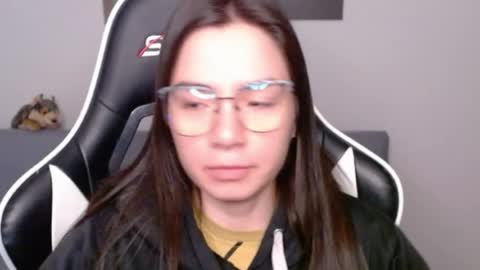 Alex online show from June 2026 02:01:02 AM