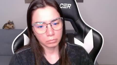 Alex online show from June 2026 12:48:02 AM