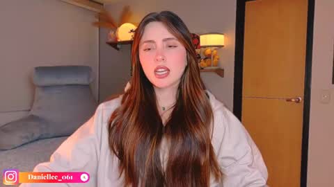 Snapshot of wolfsfoster chatting on April 2026 02:58:01 AM online show from April 2026 02:58:01 AM