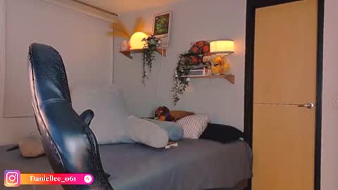 Snapshot of wolfsfoster chatting on June 2026 03:16:02 AM online show from June 2026 03:16:02 AM