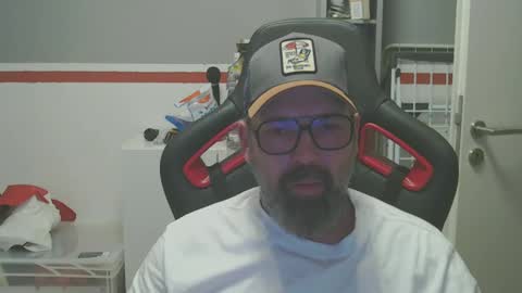 Adam online show from December 2024 07:54:02 AM