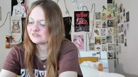 wonderconnie online show from October 2025 10:15:01 AM