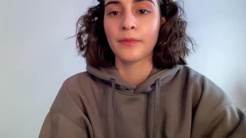 Snapshot of wonderland_stia chatting on March 2025 02:34:02 PM Stia online show from March 2025 02:34:02 PM