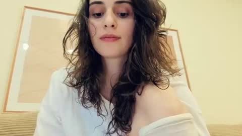 Stia online show from July 2026 01:10:02 PM