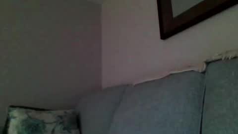 woodeee77 online show from May 2026 04:43:01 AM