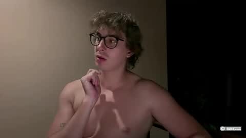 Snapshot of woods_jerk chatting on December 2025 05:19:02 PM Mitya online show from December 2025 05:19:02 PM