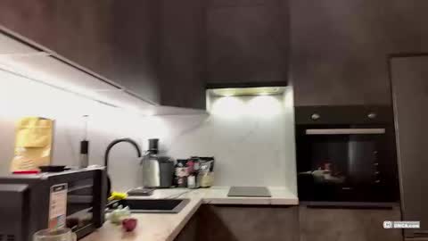 Snapshot of woods_jerk chatting on January 2026 12:21:02 PM Mitya online show from January 2026 12:21:02 PM