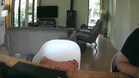 woodwurm and Snoeske online show from May 2026 06:32:03 AM