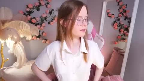 woooobble online show from July 2026 01:29:02 PM
