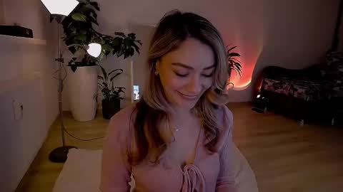 worldsbaby online show from February 2025 05:36:02 PM