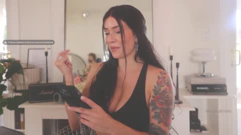 Snapshot of worshipbrielle chatting on February 2025 10:26:02 PM Brielle online show from February 2025 10:26:02 PM