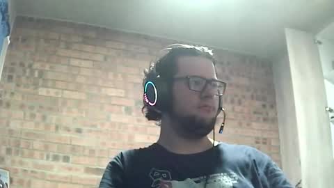 worsie online show from November 2025 08:18:02 PM