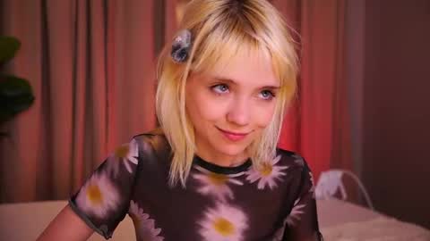 wow_angel online show from July 2026 11:17:02 AM