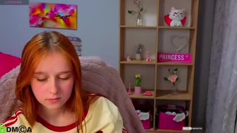 wow_emma_ online show from May 2026 12:34:01 PM