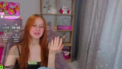 wow_emma_ online show from June 2026 01:17:02 PM
