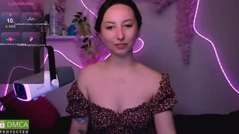 Sue online show from June 2026 01:28:02 AM