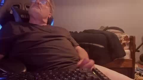 wowsers2022 online show from October 2025 01:27:02 AM