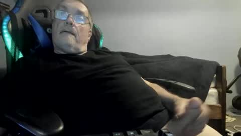 wowsers2022 online show from November 2025 03:06:01 AM