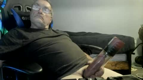 wowsers2022 online show from November 2025 04:23:01 AM