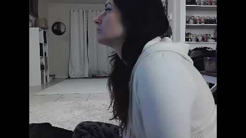 Snapshot of wrenleigh chatting on January 2025 06:34:01 AM Crystal Lake online show from January 2025 06:34:01 AM