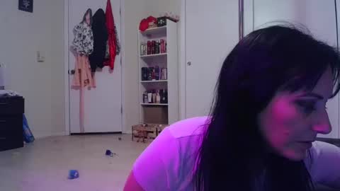 Crystal Lake online show from February 2026 07:01:02 AM