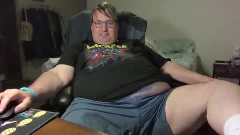 Snapshot of wrensroom chatting on February 2025 05:12:02 AM Wren Valentino online show from February 2025 05:12:02 AM