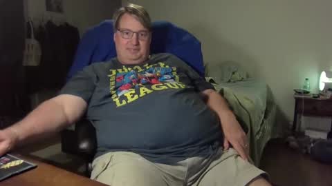 Snapshot of wrensroom chatting on March 2025 04:46:01 AM Wren Valentino online show from March 2025 04:46:01 AM