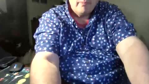 Snapshot of wrensworldx chatting on May 2026 04:41:01 AM Wren VX online show from May 2026 04:41:01 AM