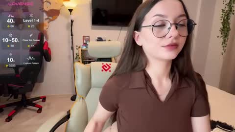 Snapshot of wwow_meow chatting on February 2026 11:57:02 AM Eric and Christine 3 online show from February 2026 11:57:02 AM