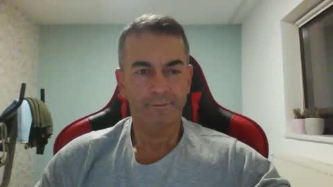 RealBoy online show from October 2025 08:03:02 PM