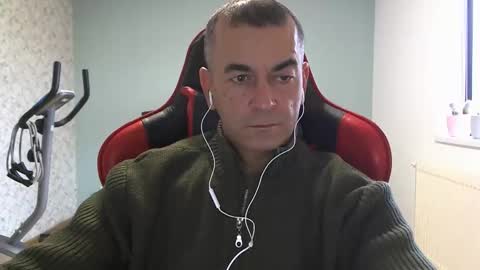 RealBoy online show from November 2025 08:45:01 AM