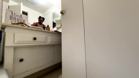 Wynter Heat online show from February 2025 08:42:01 PM