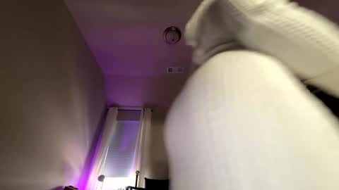 Wynter Heat online show from November 2025 05:56:02 PM