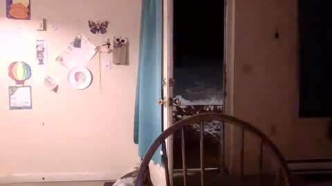 Snapshot of x0_jade chatting on December 2025 01:24:01 AM x0_jade online show from December 2025 01:24:01 AM