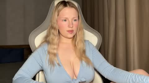 eva online show from December 2025 02:33:02 PM