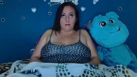 Karen online show from September 2025 04:34:02 AM